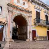 Torniamo adesso a Porta Gironda e accediamo al centro storico